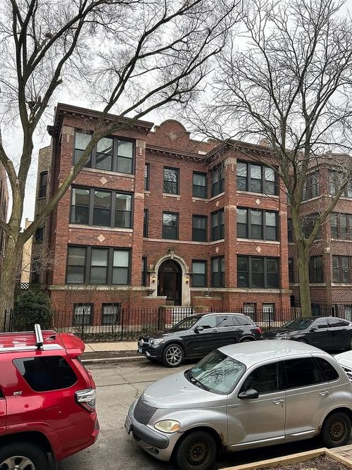 1e-919 Margate Ter, Chicago, IL, 60640-7861 | Card Image