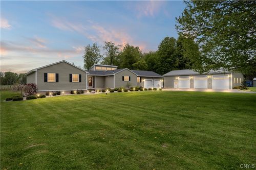 8205 Kirkville Rd, Kirkville, NY, 13082-9702 | Card Image