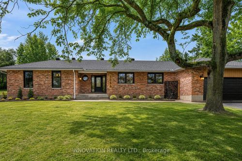 1056 Heenan Terr, Manotick, ON, K4M1J2 | Card Image