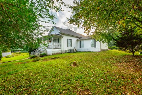 287 S Oak St, Whitwell, TN, 37397-5425 | Card Image