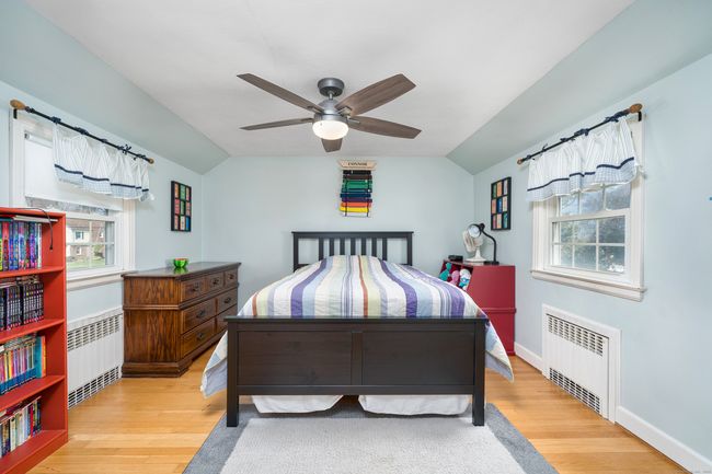 Secondary Bedroom | Image 27