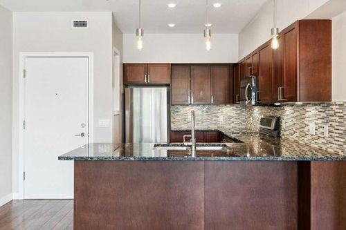 232-4303 1 Street Ne, Calgary, AB, T2E7M3 | Card Image