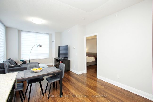 512 - 85 N Park Rd, Condo with 3 bedrooms, 2 bathrooms and 1 parking in Vaughan ON | Image 9