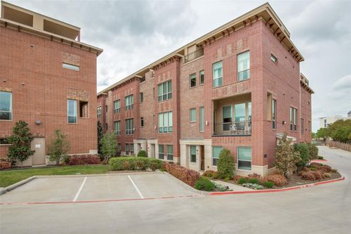 501-101 Decker Ct, Irving, TX, 75062-2211 | Card Image