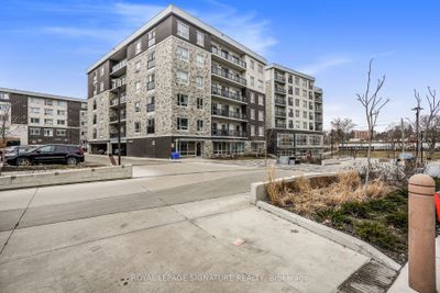 H404 - 275 Larch St, Condo with 2 bedrooms, 2 bathrooms and null parking in Waterloo ON | Image 3