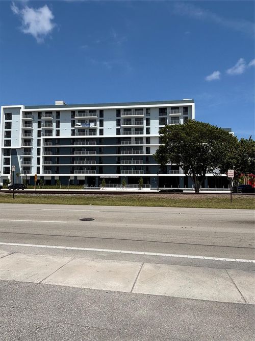 2125 Polk St, Hollywood, FL, 33020-6732 | Card Image