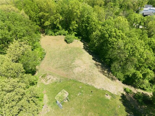 3916 West Overlook Road Ne, Iowa City, IA, 52240 | Card Image