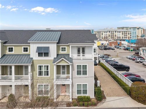2921 Arctic Ave, Virginia Beach, VA, 23451-3010 | Card Image