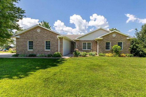 4450 Pascal Court, Jamestown, WI, 53811 | Card Image