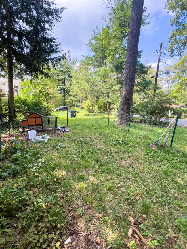 View of yard | Image 10