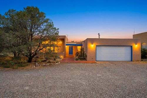 726 Tramway Vista Ct Ne, Albuquerque, NM, 87122 | Card Image