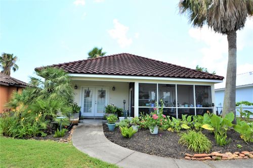 278 Debbie Ln, San Leon, TX, 77539-1936 | Card Image