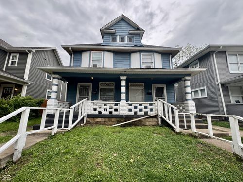 27 Parkview Ave, Indianapolis, IN, 46201-3152 | Card Image