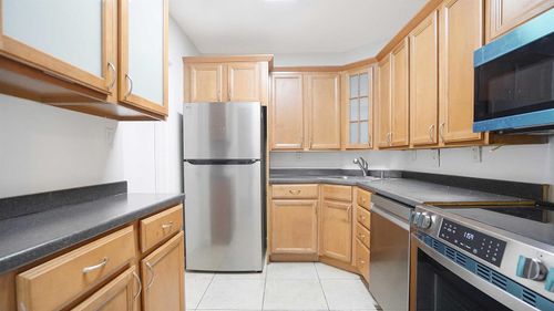 g110-3109 Oakland Shores Dr, Oakland Park, FL, 33309-5665 | Card Image