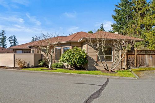 601-4515 Pipeline Rd, Victoria, BC, V8Z5M3 | Card Image