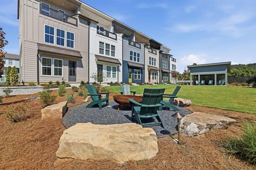 120 Pathfinder Pl, Chattanooga, TN, 37405-2445 | Card Image