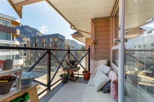 313-38003 Second Ave, Squamish, BC, V8B0C4 | Card Image