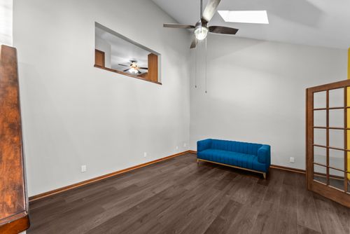 1221 20th Avenue, East Moline, IL, 61244 | Card Image