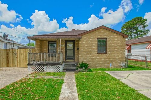 1024 Gaudet Dr, Marrero, LA, 70072-3234 | Card Image