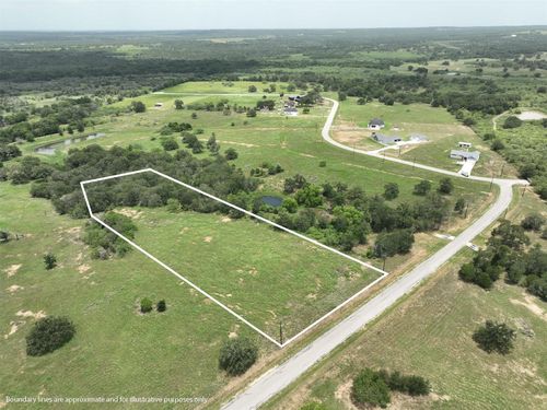 166 Sunny Day Dr, Red Rock, TX, 78662-2017 | Card Image