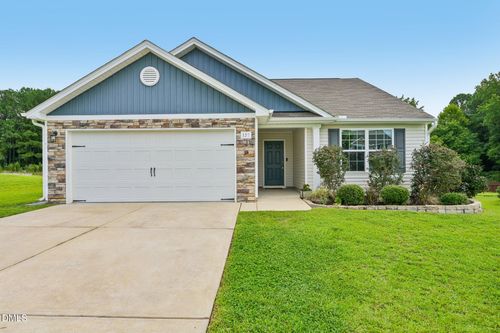 137 Old Head Way, Fuquay-Varina, NC, 27526-4521 | Card Image