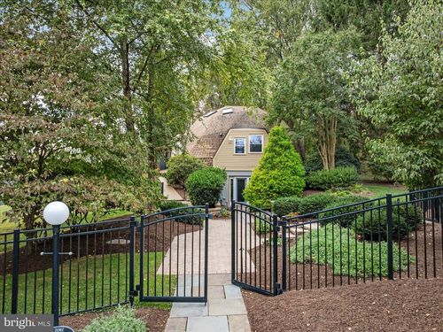 2638 Hobbs Rd, GLENWOOD, MD, 21738-9737 | Card Image