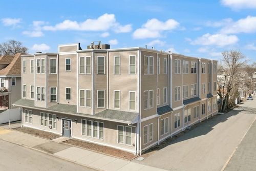 145 Lewis St, Lynn, MA, 01902 | Card Image