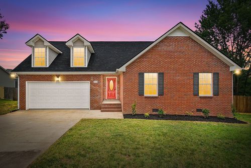 270 Harold Dr, Clarksville, TN, 37040-6050 | Card Image