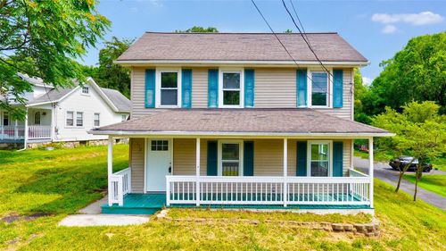 132 Ridge Rd, Highland Mills, NY, 10930-2208 | Card Image