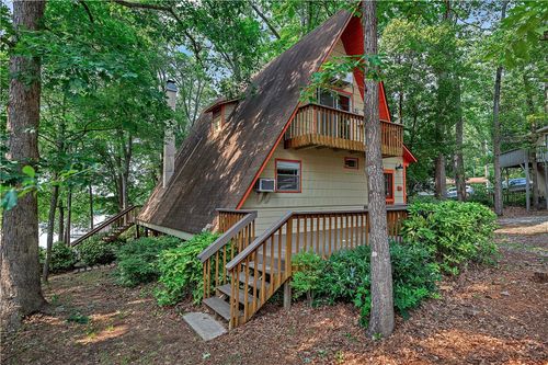 155 Collins Rd, Lavonia, GA, 30553-3909 | Card Image