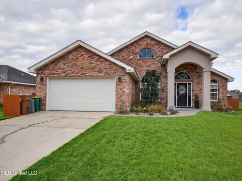 14087 Maddie Cir, D'Iberville, MS, 39540-5060 | Card Image