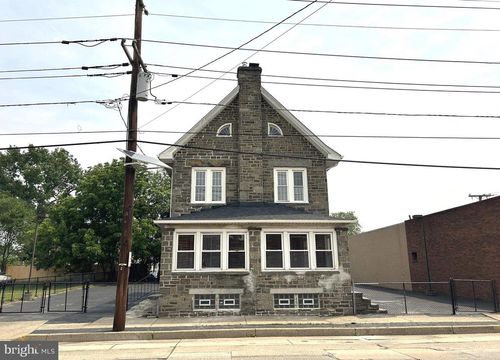825 Jersey Ave, Gloucester City, NJ, 08030-2418 | Card Image