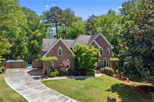 545 Tadfield Trce, Alpharetta, GA, 30022-4735 | Card Image