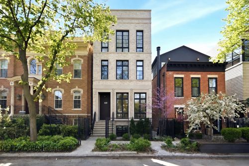 1944 N Fremont St, Chicago, IL, 60614-5017 | Card Image