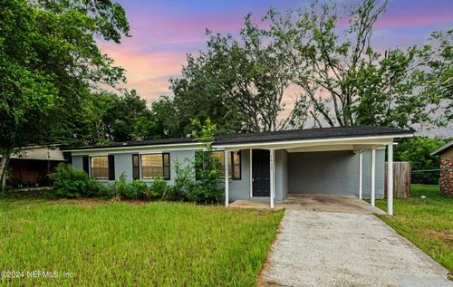7433 Leroy Dr, JACKSONVILLE, FL, 32244-1639 | Card Image