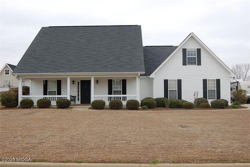 76 Duke Ln, Kathleen, GA, 31047-3201 | Card Image
