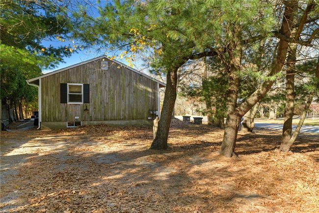 95 Capstan St, House other with 2 bedrooms, 1 bathrooms and 2 parking in Jamestown RI | Image 6