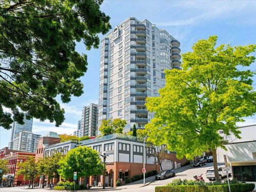 702-328 Clarkson St, New Westminster, BC, V3L5S3 | Card Image