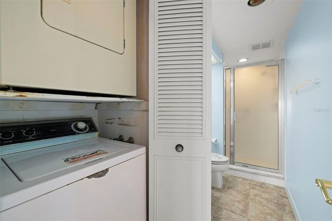 APT-1201 - 9415 Blind Pass Rd, Condo with 2 bedrooms, 2 bathrooms and null parking in ST PETE BEACH FL | Image 29