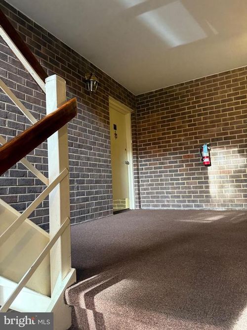 unit-11a-1400 Northgate Sq, RESTON, VA, 20190-3700 | Card Image