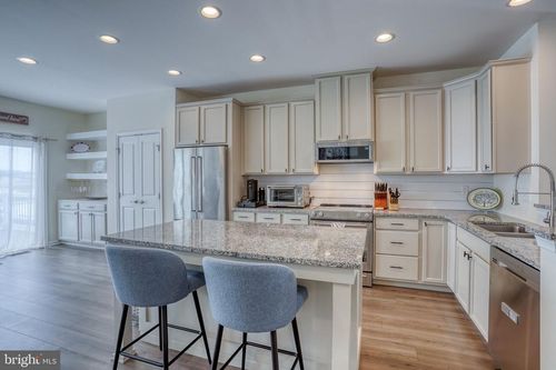 602 Barrie Rd, MIDDLETOWN, DE, 19709-9938 | Card Image