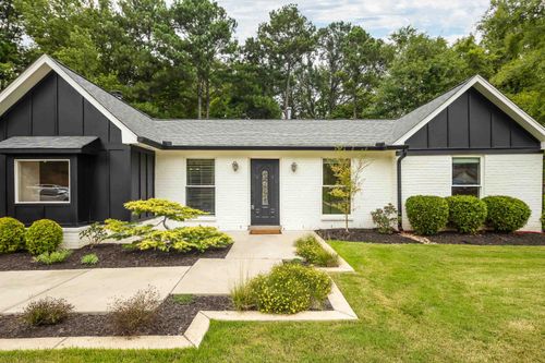 1023 Greencliff Rd, Collierville, TN, 38017-1445 | Card Image