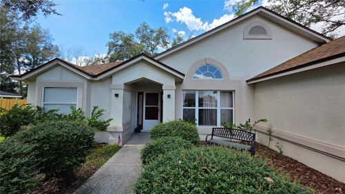 24195 Landing Dr, LUTZ, FL, 33559-6746 | Card Image
