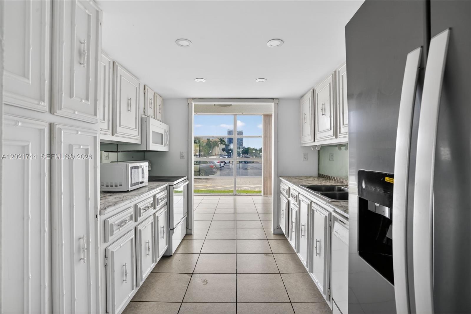 Residential in Hallandale Beach 3