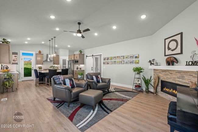 12-web-or-mls-8653 Dry Creek Loop-12 | Image 7