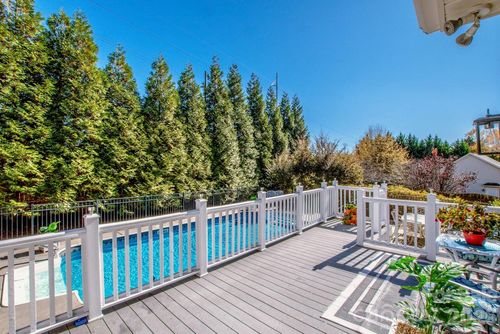 2344 Smith Cove Rd, Denver, NC, 28037-7010 | Card Image