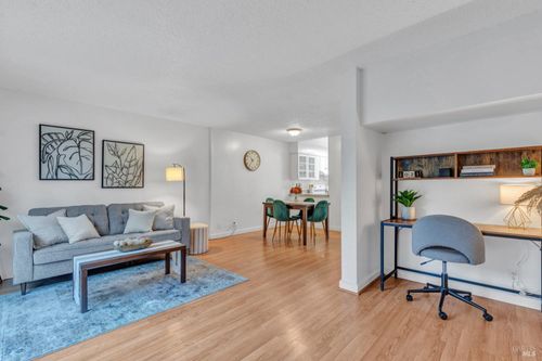 apt-110-900 Southampton Rd, Benicia, CA, 94510-1832 | Card Image