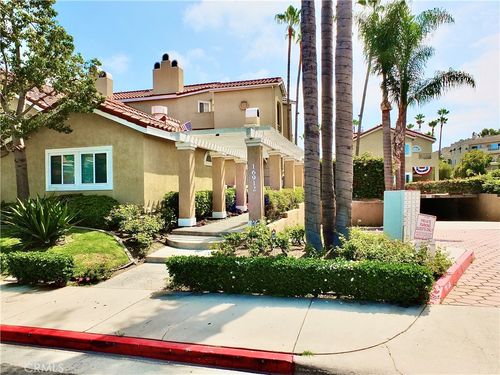 103-16912 Sims, Huntington Beach, CA, 92649 | Card Image