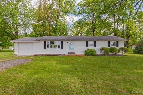 8336 Packard Rd, Morenci, MI, 49256-9538 | Card Image