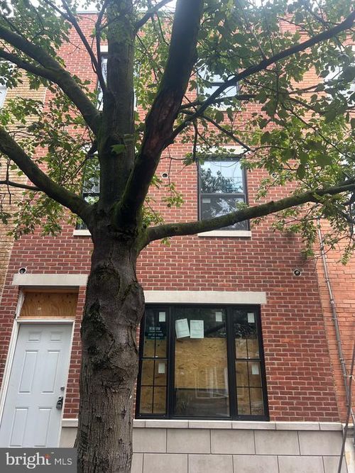 1231 S 13th St, PHILADELPHIA, PA, 19147-4502 | Card Image